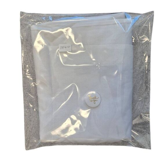 Fabric, White Cotton Lightweight Duck (textured) 45" x 3 yds - Picture 5 of 6